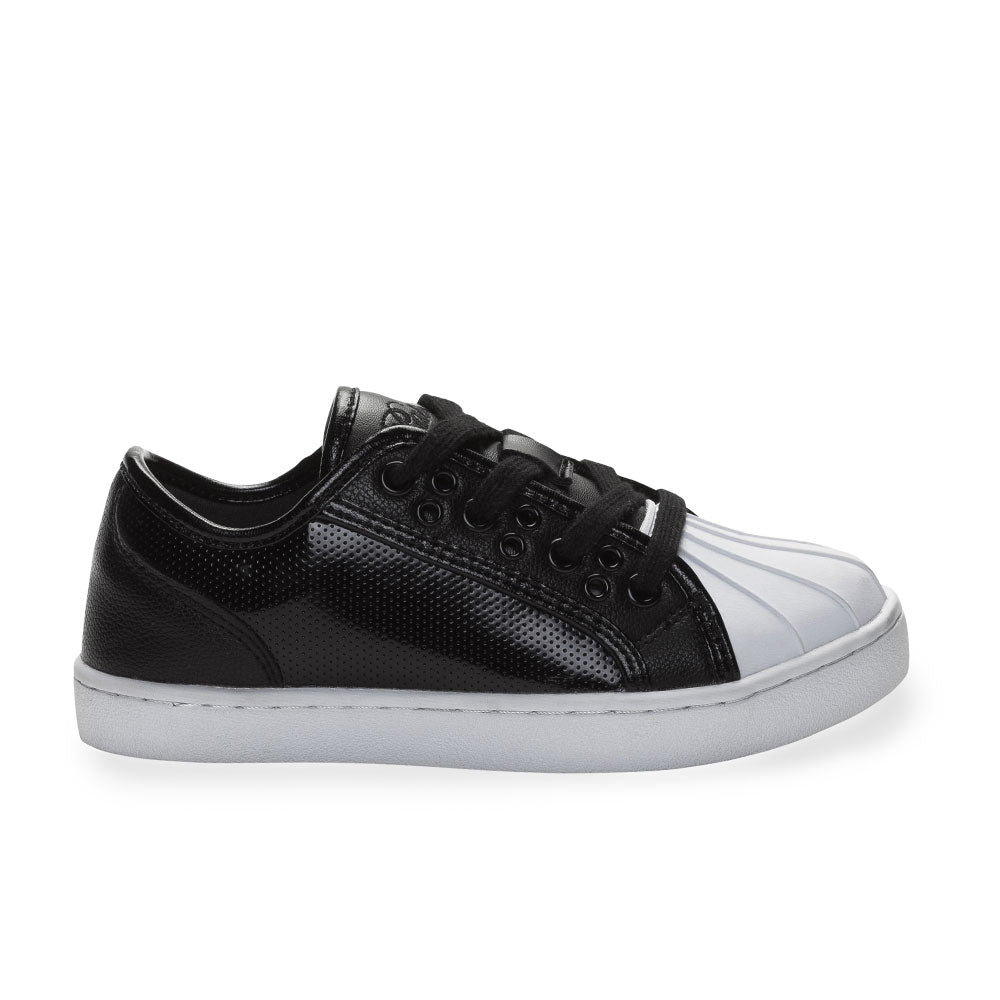 Pastry Paris Praline Youth Sneaker in Black/White lateral view
